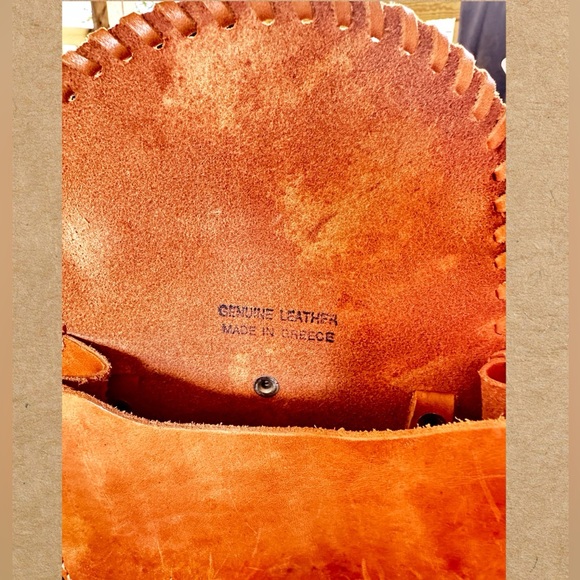 Small leather crossbody bag can also be looped through your belt. Made in Greece - Picture 7 of 11
